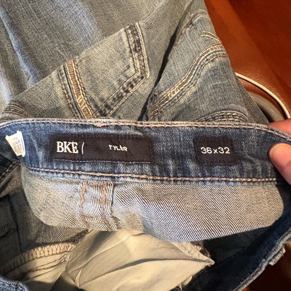 BKE Men's Bootcut Washed Blue Denim Jeans - Picture 2 of 2